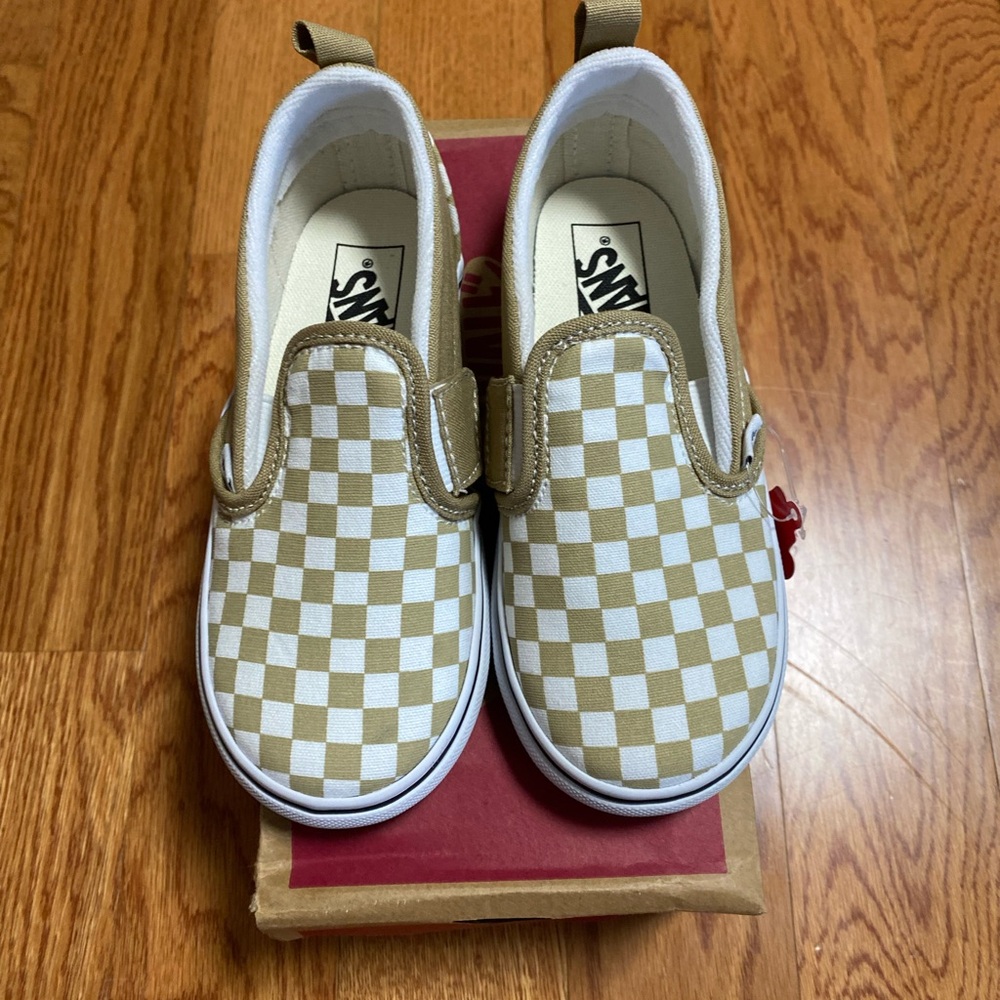 NEW Kids Vans Checkerboard slip-on